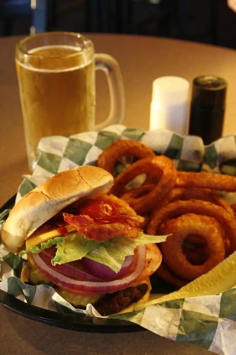 Stix Bar & Grill